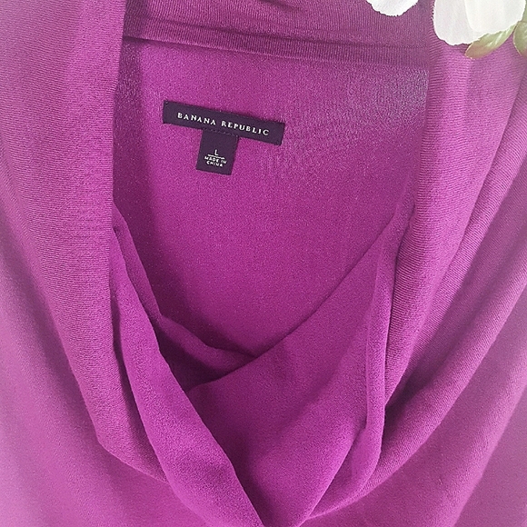 Banana Republic💜Fuchsia Cowl Neck Sleeveless Stretchy Knit Top - Picture 2 of 4